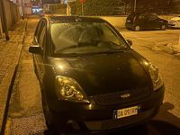 Usata Ford Fiesta 73 CV (53 kW) 2006 Nero Utilitaria