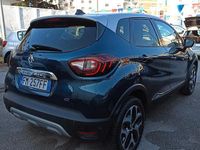 Usata Renault Captur Intens 110 CV (80 kW) 2017 Verde SUV