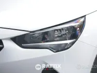Usata Opel Corsa Edition 101 CV (74 kW) 2022 Jade white Utilitaria
