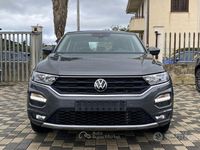 Usata VW T-Roc Business 116 CV (85 kW) 2021 Grigio SUV