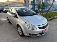Usata Opel Corsa 75 CV (55 kW) 2009 Argento Utilitaria