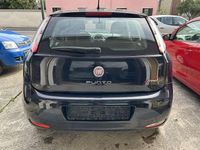 Usata Fiat Punto Lounge 69 CV (50 kW) 2014 Blu/azzurro Utilitaria
