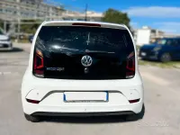 Usata VW up! 68 CV (50 kW) 2017 Bianco Utilitaria