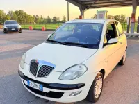 Usata Lancia Ypsilon 80 CV (58 kW) 2005 Giallo Utilitaria
