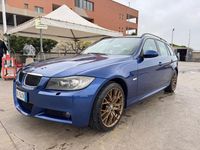 Usata BMW 330 Efficient Dynamics 300 CV (220 kW) 2007 Blu Station wagon
