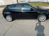 Usata Alfa Romeo Giulietta Distinctive 109 CV (80 kW) 2015 Nero Utilitaria