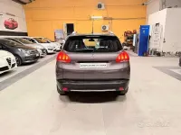Usata Peugeot 2008 Allure 115 CV (84 kW) 2015 Grigio SUV