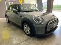 Usata Mini ONE Essential 102 CV (75 kW) 2022 Grigio Utilitaria