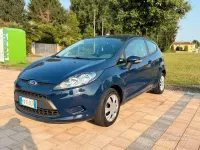 Usata Ford Fiesta Titanium 60 CV (44 kW) 2010 Bluazzurro Berlina