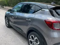 Usata Renault Captur Techno 101 CV (74 kW) 2023 Grigio SUV