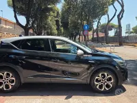 Usata Renault Captur Intens 101 CV (74 kW) 2022 Nero SUV