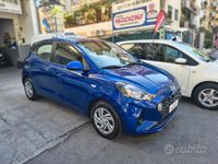 Usata Hyundai i10 Advanced 67 CV (49 kW) 2023 Blu Utilitaria