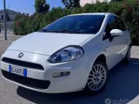 Usata Fiat Punto Easy 75 CV (55 kW) 2013 Bianco Utilitaria
