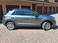 Usata VW T-Roc Edition 110 CV (80 kW) 2024 Grigio SUV