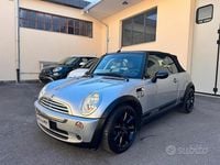Usata Mini Cooper Cabriolet 90 CV (66 kW) 2004 Grigio Cabrio