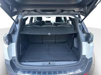 Usata Peugeot 5008 Allure 131 CV (96 kW) 2022 Bianco SUV