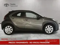 Usata Toyota Aygo X Trend 72 CV (52 kW) 2022 Verde SUV
