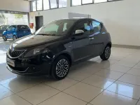 Usata Lancia Ypsilon 70 CV (51 kW) 2023 Nero Utilitaria