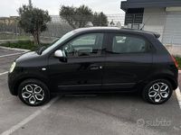 Usata Renault Twingo 60 kW (82 CV) 2022 Nero Utilitaria