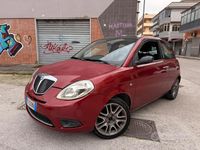 Usata Lancia Ypsilon 59 CV (43 kW) 2003 Rosso Utilitaria