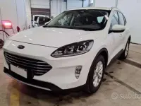 Usado Ford Kuga Business Edition 120 CV (88 kW) 2021 Blanco SUV