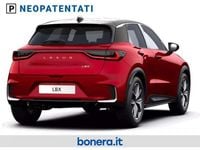 Nuova Lexus LBX 136 CV (100 kW) 2026 Emotional red / black SUV