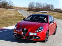 Usata Alfa Romeo Giulietta Business 120 CV (88 kW) 2016 Grigio Berlina