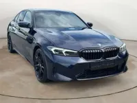 Usata BMW 330 M Sport 245 CV (180 kW) 2023 Blu/azzurro Berlina