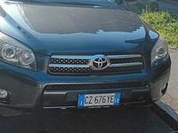 Usata Toyota RAV4 177 CV (130 kW) 2006 SUV