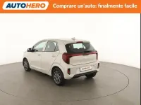 Usata Kia Picanto Urban 63 CV (46 kW) 2024 Beige Utilitaria