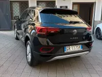 Usata VW T-Roc Life 150 CV (110 kW) 2023 Nero SUV