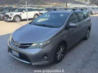 Usata Toyota Auris Active 89 CV (65 kW) 2014 Grigio