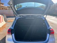 Usata Mercedes A180 Business 116 CV (85 kW) 2019 Argento Berlina