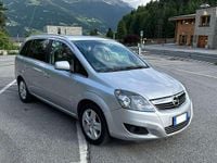 Usata Opel Zafira 110 CV (80 kW) 2015 Argento Monovolume