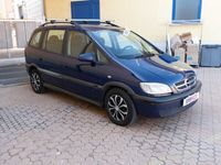 usata Opel Zafira -