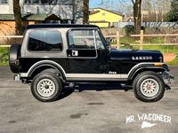 Usata Jeep CJ Laredo 122 CV (89 kW) 1981 Nero SUV