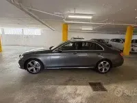 Usata Mercedes E350 258 CV (189 kW) 2018 Grigio Berlina