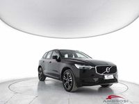 Usata Volvo XC60 Momentum 150 CV (110 kW) 2020 Nero SUV