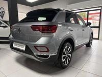 Usata VW T-Roc Style 150 CV (110 kW) 2023 Grigio SUV