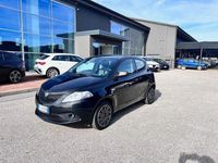 Usata Lancia Ypsilon 69 CV (50 kW) 2019 Nero Utilitaria