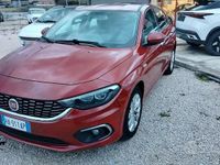 Usata Fiat Tipo 120 CV (88 kW) 2017 Rosso Berlina
