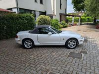 Usata Mazda MX5 110 CV (80 kW) 1998 Bianco perlaceo Cabrio