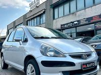 Usata Honda Jazz LS 77 CV (56 kW) 2004 Grigio Utilitaria