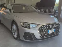 Usata Audi A8 Design 286 CV (210 kW) 2024 Argento Berlina