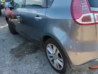 Usata Renault Scenic E-Tech 110 CV (80 kW) 2010 Monovolume