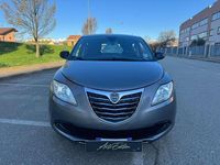 Usata Lancia Ypsilon 69 CV (50 kW) 2013 Grigio Utilitaria