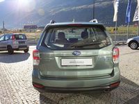 Usata Subaru Forester Style 147 CV (108 kW) 2017 Verde SUV