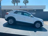 Usata VW T-Roc Business 150 CV (110 kW) 2021 Bianco SUV