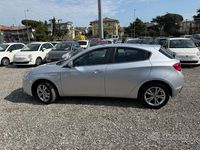 Usata Alfa Romeo Giulietta Distinctive 105 CV (77 kW) 2011 Grigio Utilitaria