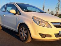 Usata Opel Corsa Edition 80 CV (58 kW) 2009 Bianco Utilitaria